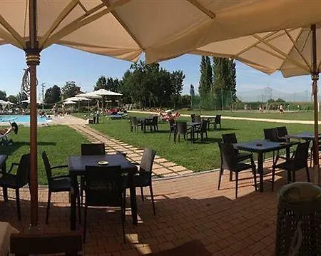 Agriturismo La Torretta Летний дом *